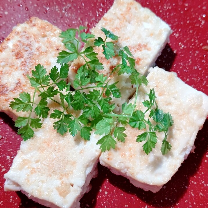 簡単おつまみ　塩麹豆腐のステーキ
